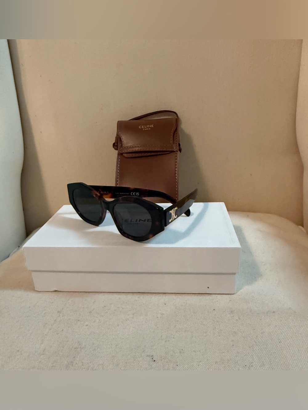 Celine Arc de Triomphe sunglasses - Picture 9 of 15